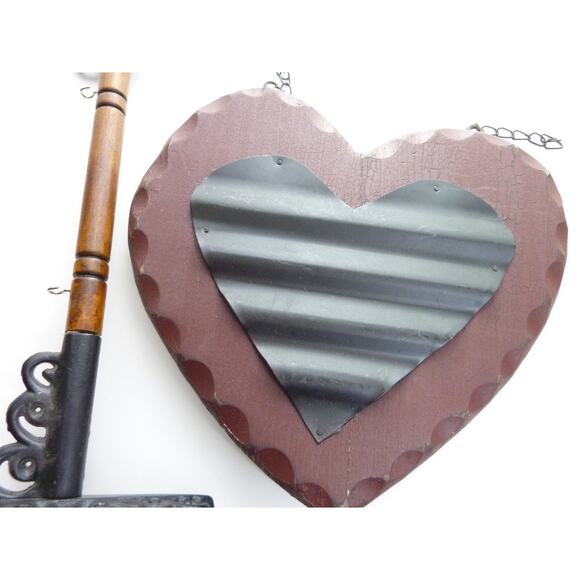 Vintage Wood & Metal Protruding Wall Hanging Sign - Picture 2 of 4